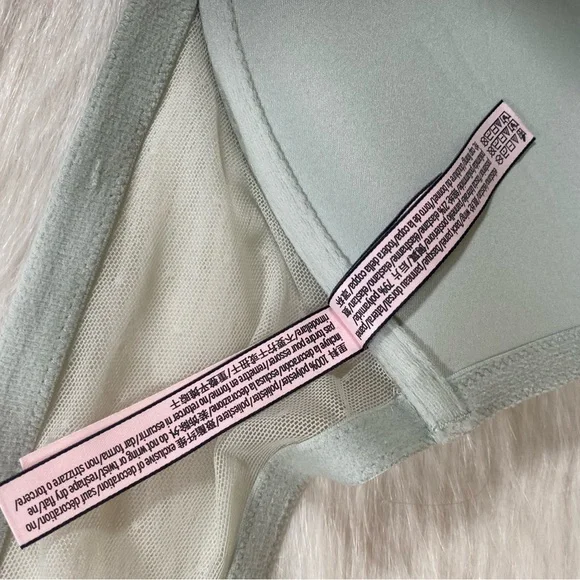 Victoria's Secret Racerback Front Closure Lace Demi Bra 38DDD Light Green